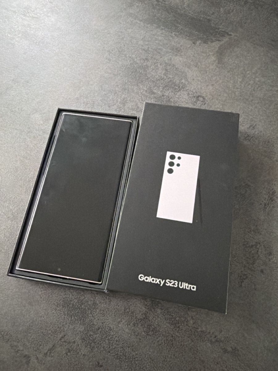 Samsung Telefoni cellulari / Smartphones: Galaxy S23 Ultra – Usato da Wettingen venduto da -fresch- 2