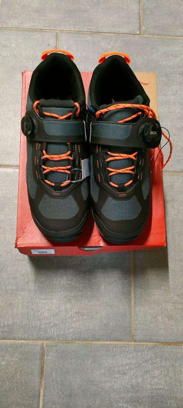Specialized Herrenschuhe: Specialized MTB Schuh Rime HYDROGUARD – Neu und originalverpackt aus Rorbas von