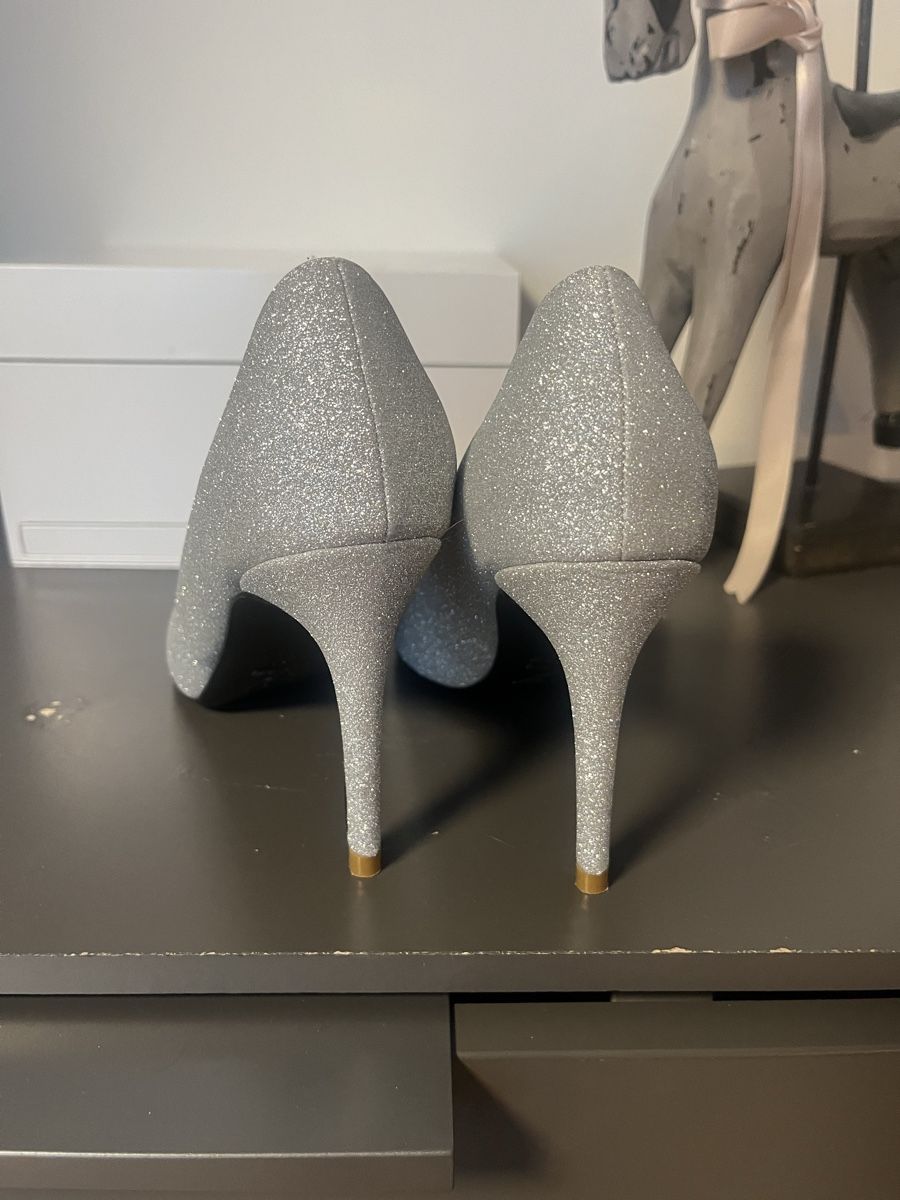 Scarpe da donna: Tolle high heels Glitzer gr 37 – Nuovo (secondo la descrizione) da Neuhausen am Rheinfall venduto da stundgirl 3