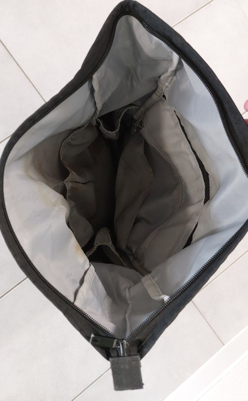 Fillikid Zaini: Fillikid Wickeltasche Schwarz – Usato da Hendschiken venduto da man_r5yt 1