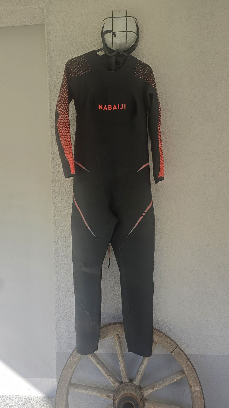 Decathlon Mute per immersioni: Neoprenanzug Damen – Nuovo (secondo la descrizione) da Nottwil venduto da luz_c6pb 2