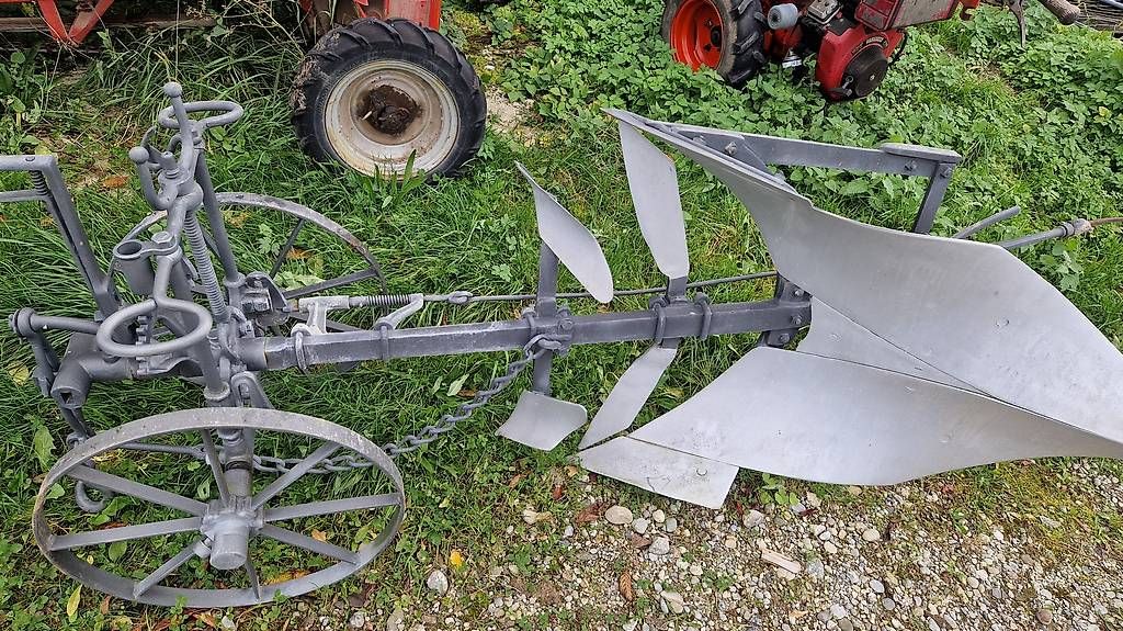 Aratri: Alter Antiker Pflug – Usato da Wiesendangen venduto da Dreiergespann