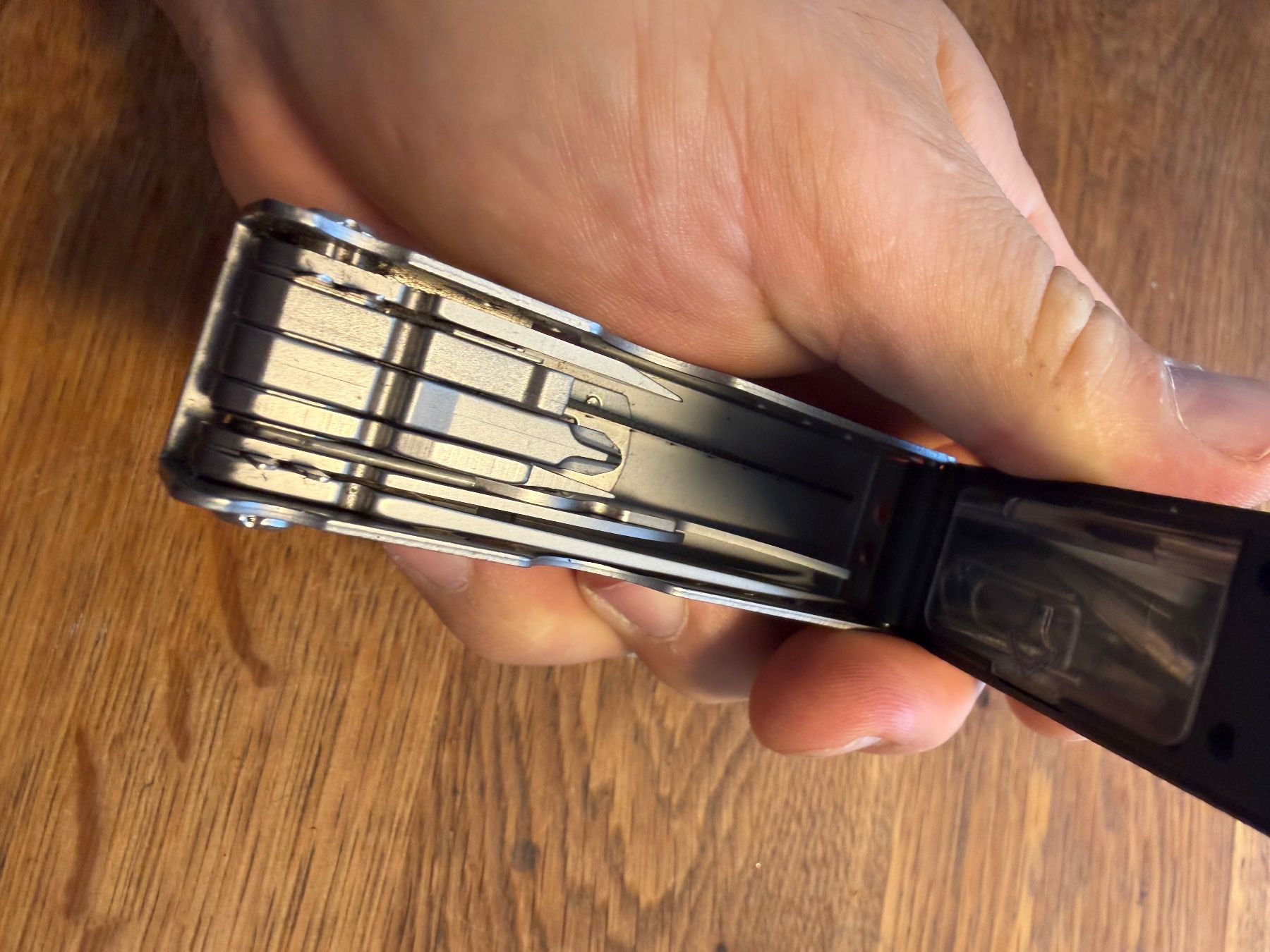 Gerber Coltelli tascabile: Gerber Mini Tool Lampe Schweizer Taschenmesser Multitool ... – Usato da Niederhasli venduto da swissbrocki 4