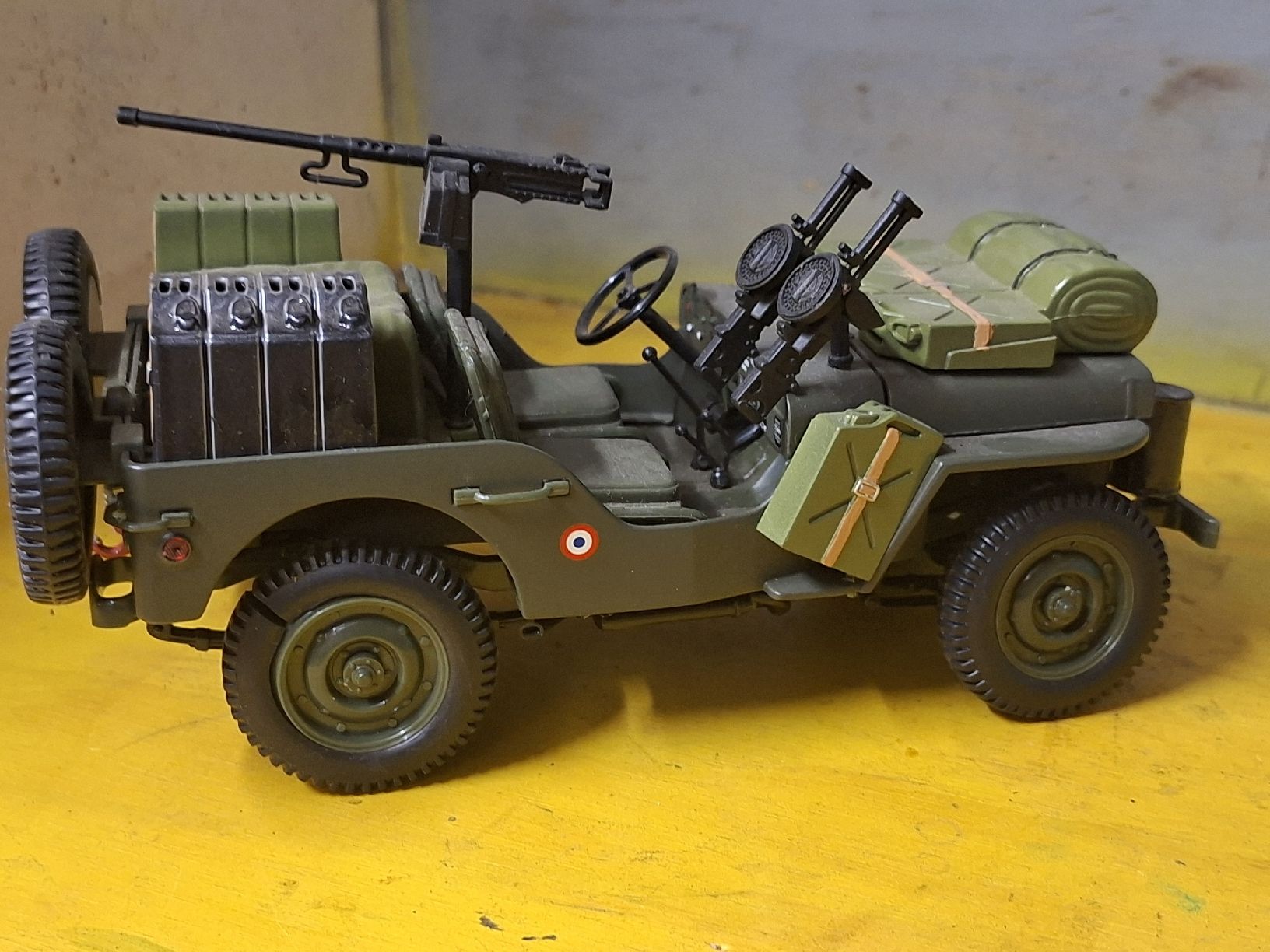 Giocattoli: Jeep Willys moderne – Nuovo (secondo la descrizione) da Monthey venduto da Jmbois 1