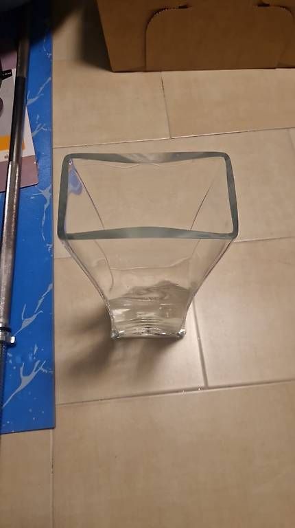 Vase & Récipients: Vase – D'occasion à Nänikon par dar_x9db 1