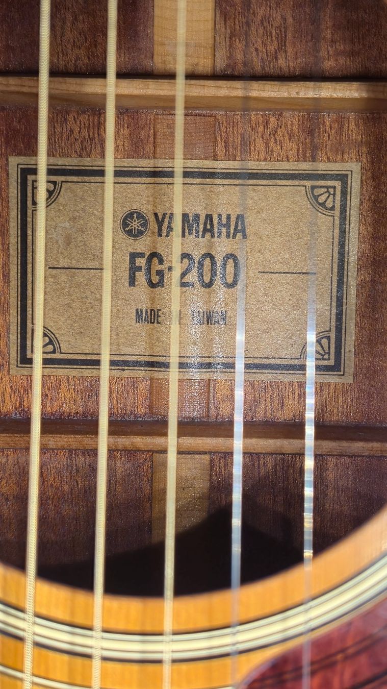 Yamaha Musikinstrumente: Western Gitarre Yamaha FG-200 – Gebraucht aus Winterthur von NorrSydGuitars 9