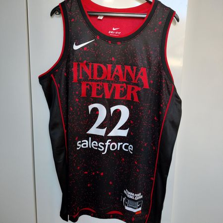WNBA INDIANA FEVER Jersey // 22 CAITLIN CLARK // Gr L‪