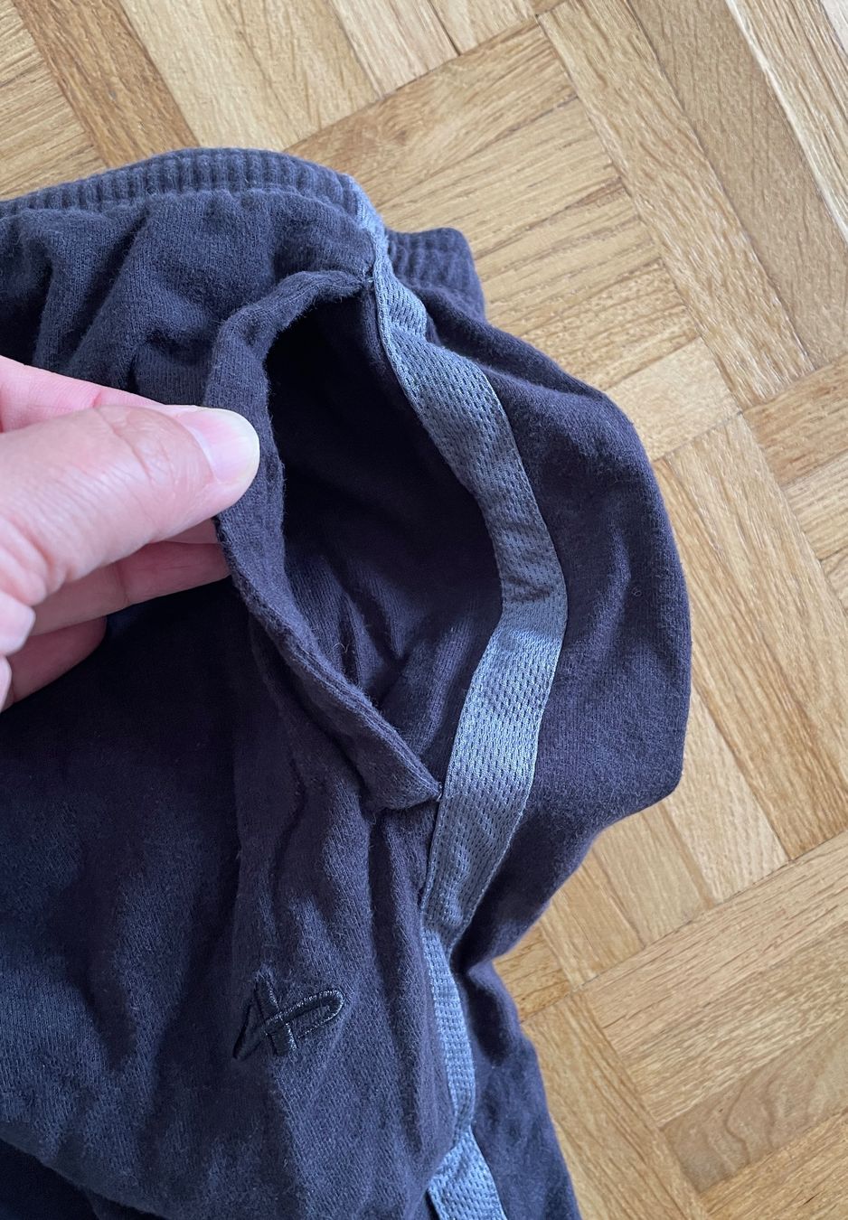 Pantaloni: Trainerhose schwarz-grau, Grösse 2XL – Usato da Gümligen venduto da soleil149 2