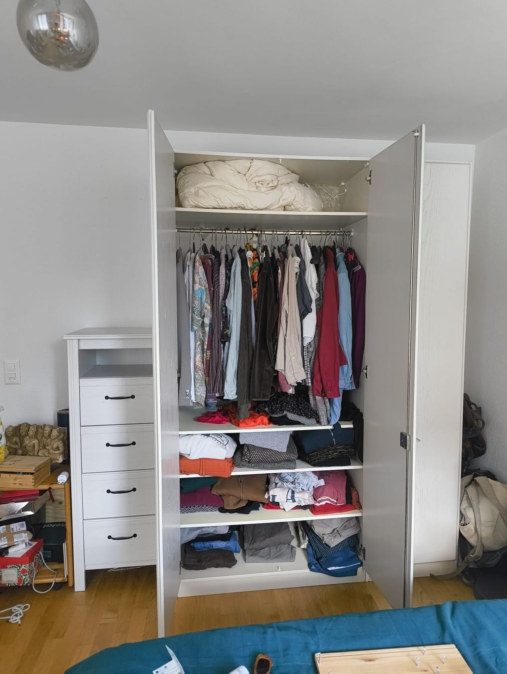 Armadi: White 3-door wardrobe with mirror  – Usato da Zürich venduto da dav_5xw9 2