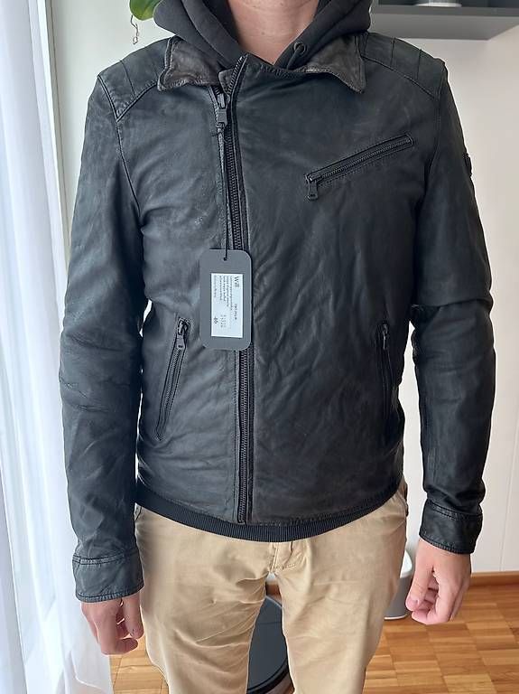 Giacche: Lederjacke Q-21 schwarz / Grösse 46 - NEU – Usato da Utzenstorf venduto da Ilena01 2