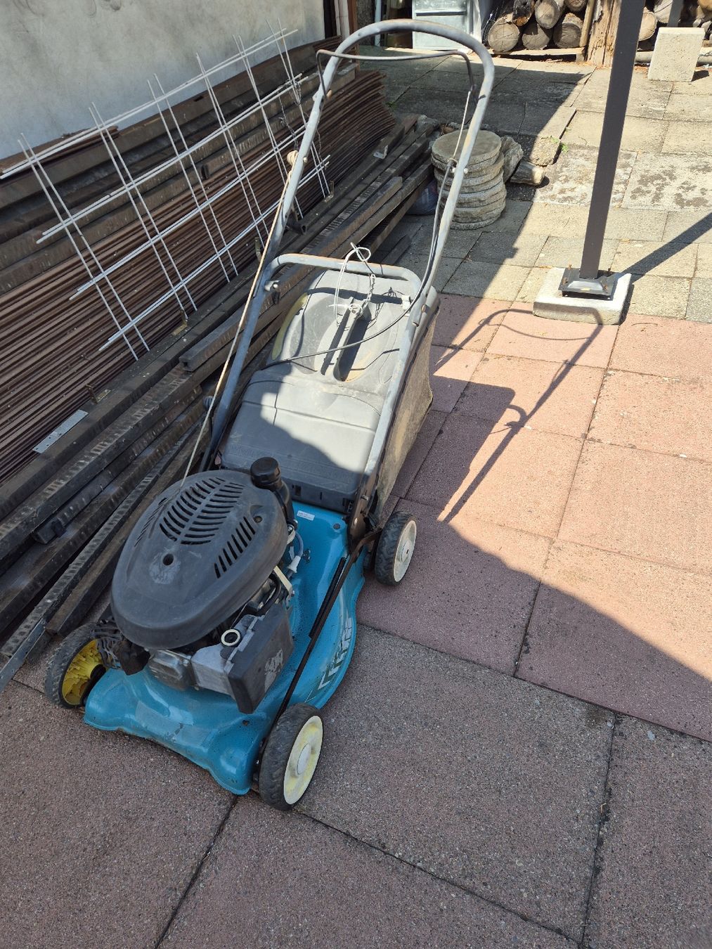 Tagliaerba: Rasenmähre – Difettoso da kloten venduto da eismeister33