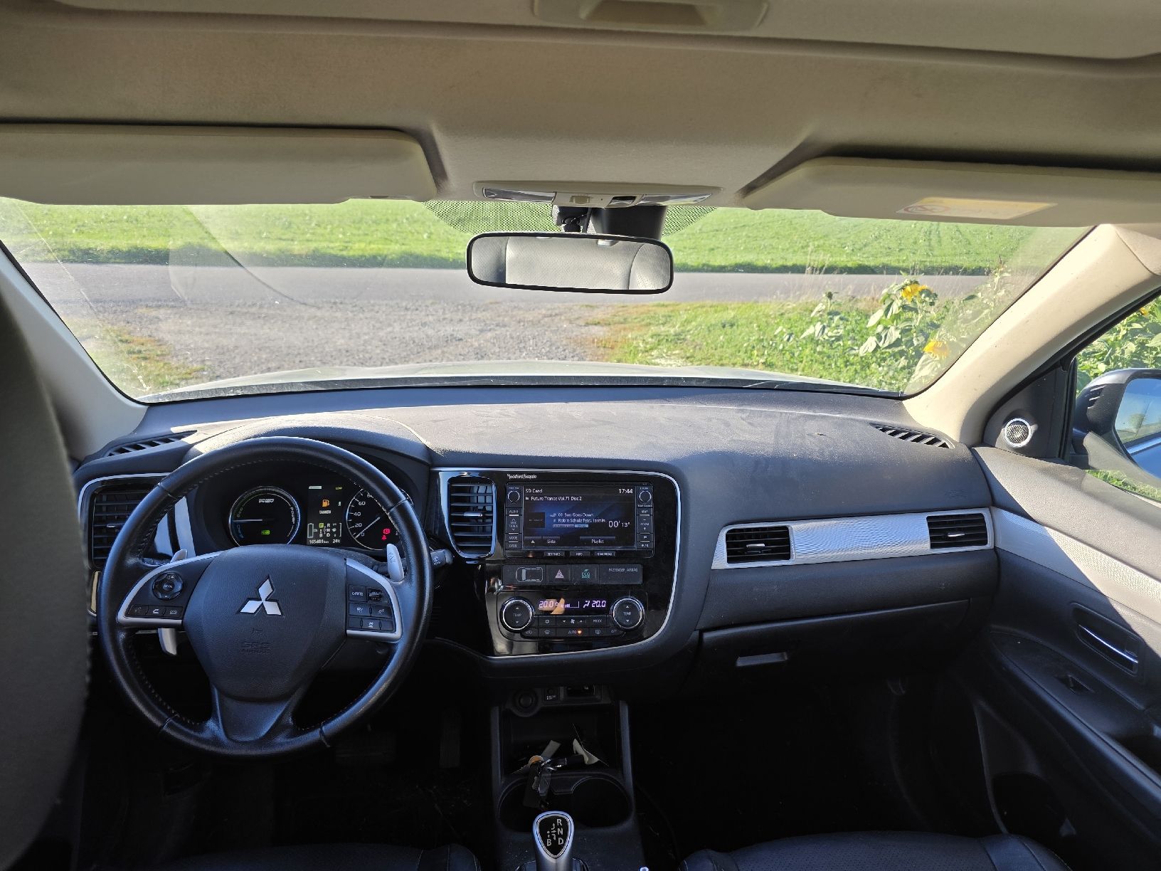 Mitsubishi Automobili: Mitsubishi Outlander PHEV – Difettoso da Affeltrangen venduto da fel_7dvy 5
