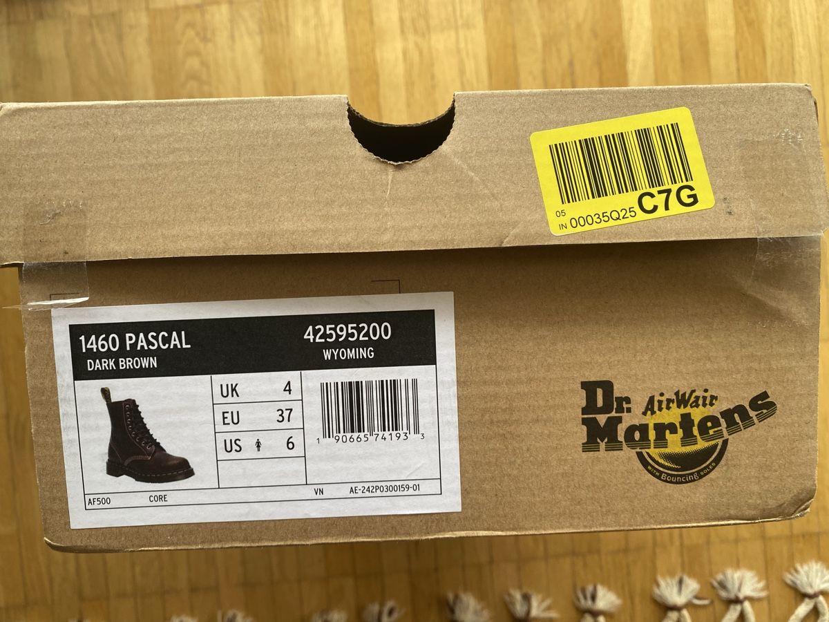 Dr. Martens Damenschuhe: Dr. Martens / 1460 Pascal - Wyoming Dark Brown – Neu (gemäss Beschreibung) aus Uster von naps 1