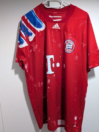 Adidas x Pharrell Williams FC Bayern Human Race Trikot-Gr.XL