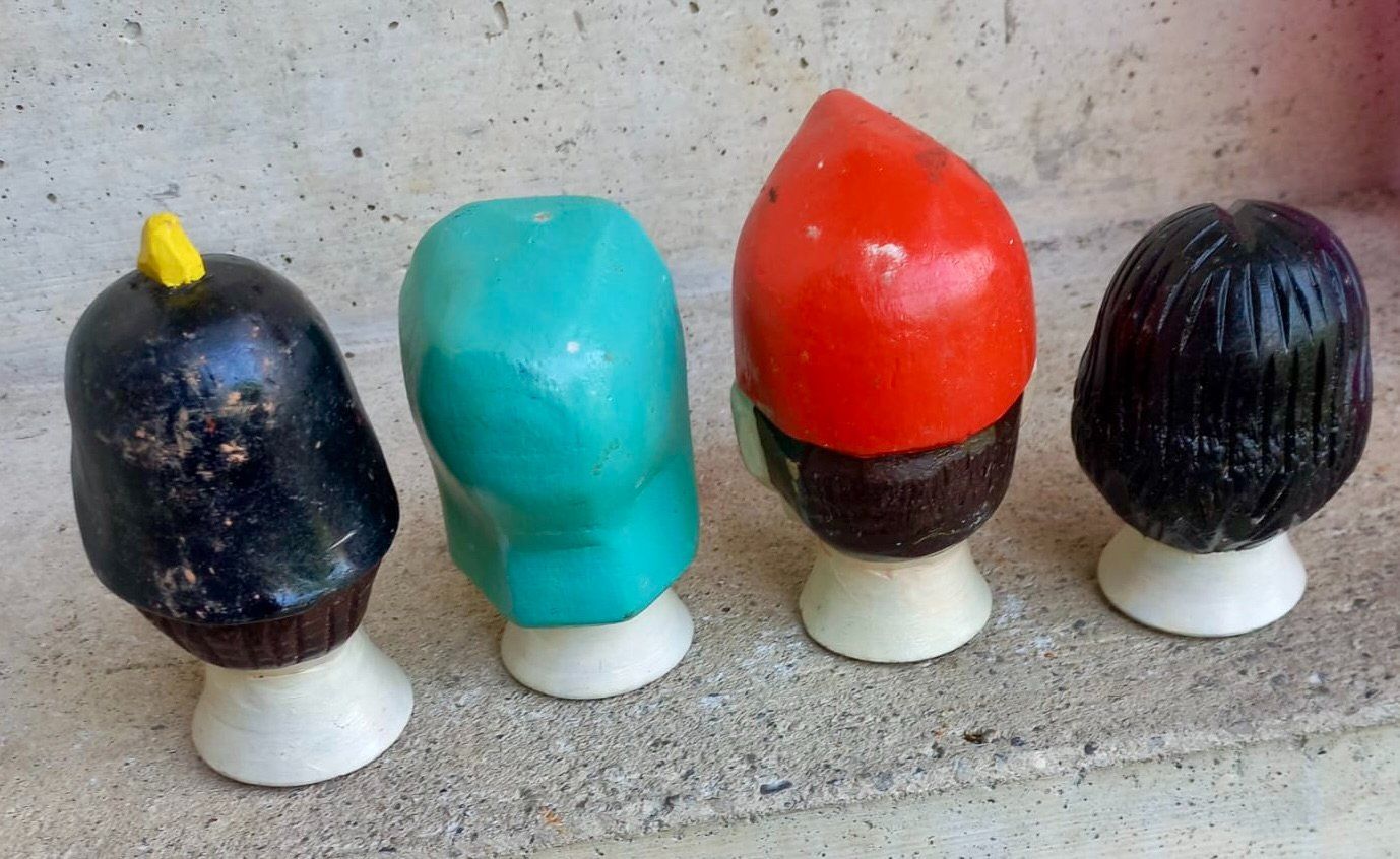 Jouets: 4 alte Handpuppen Köpfe – D'occasion à Burgdorf par glasrabe01 2