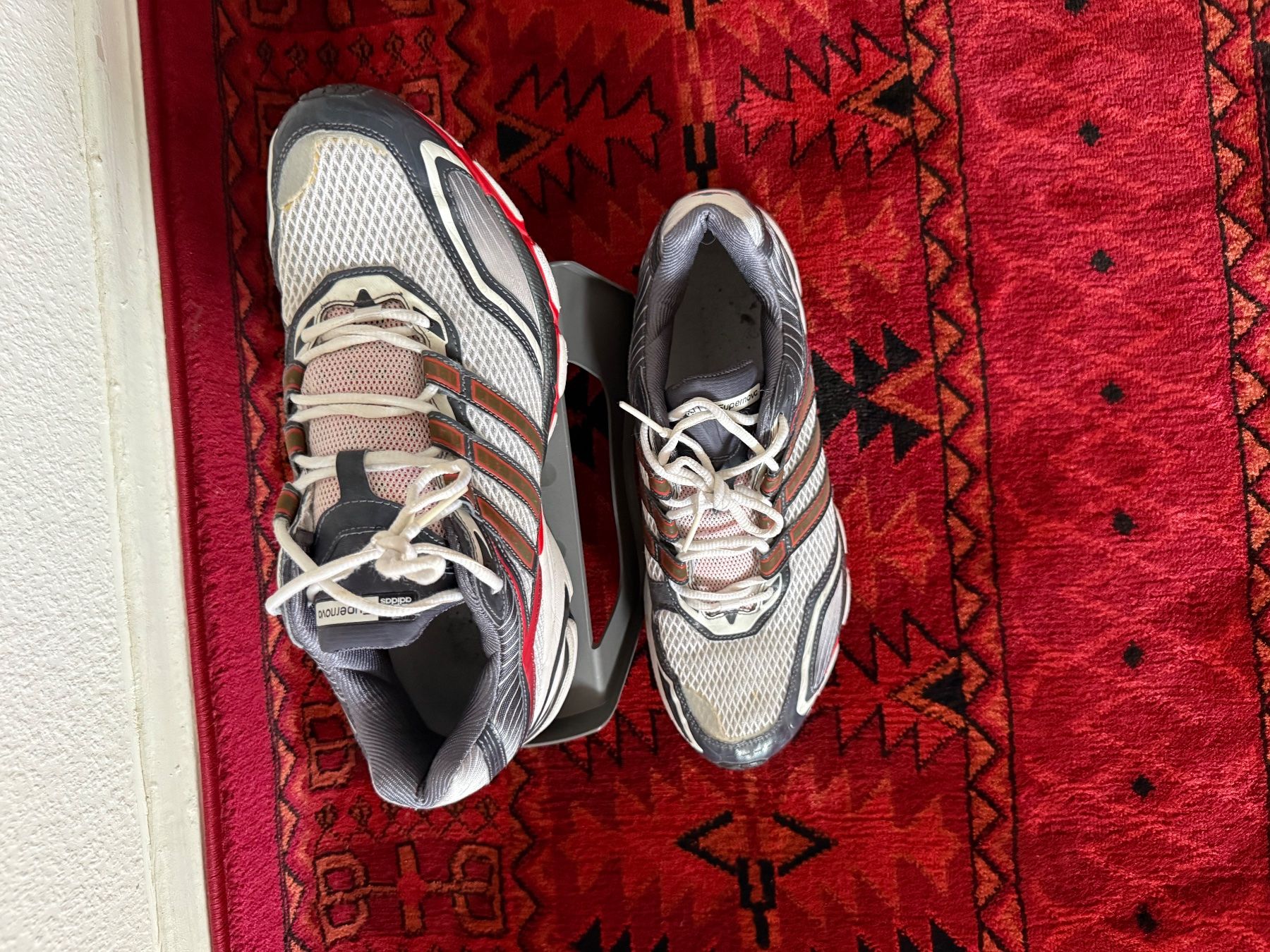 Adidas Chaussures hommes: Adidas supernova – D'occasion à Lausanne par Ruche_ 1