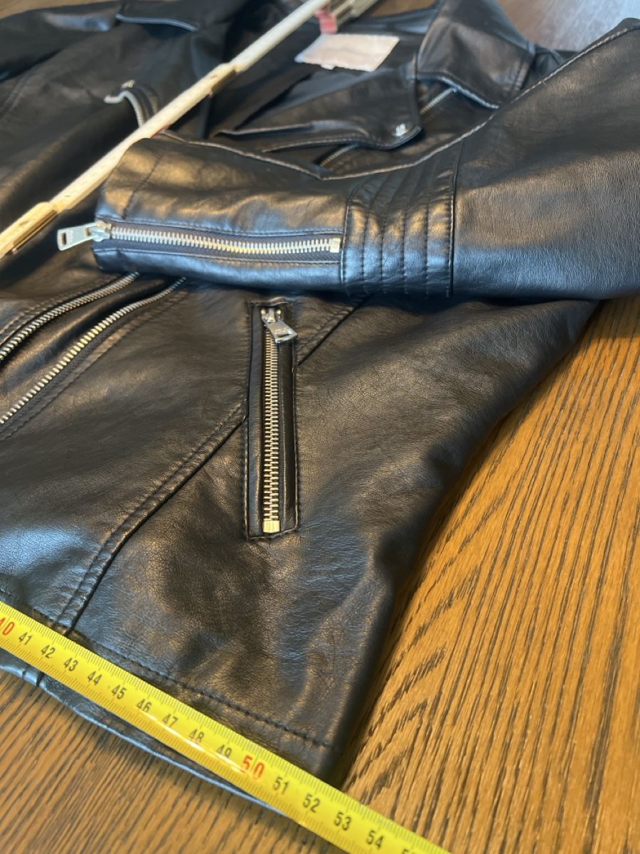 Giacche: Kunstlederjacke ONLY CARMAKOMA schwarz Grösse 42 – Usato da Kriegstetten venduto da Jumbo014 2