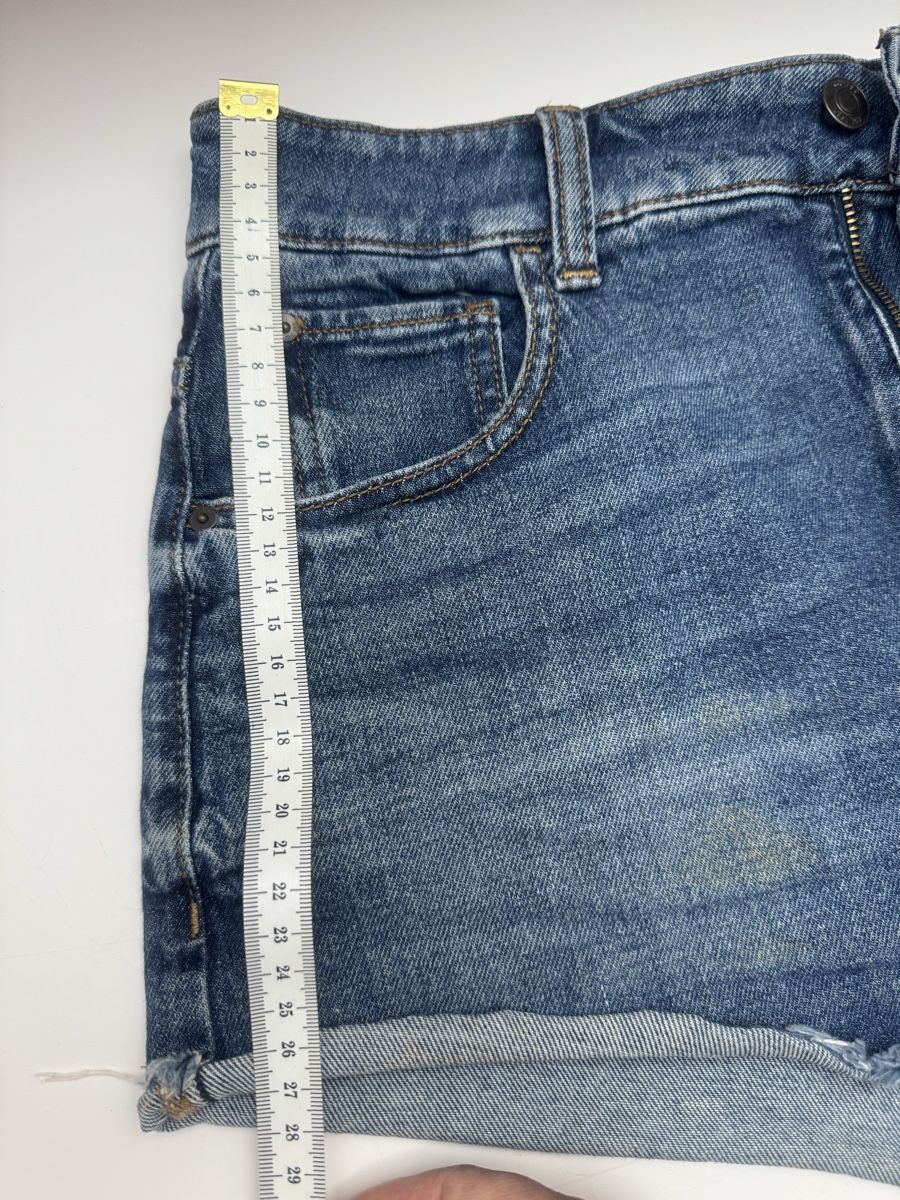 Guess Jeans: Guess Jeans Short pant – Gebraucht aus Hurden von rac_wyf8 1