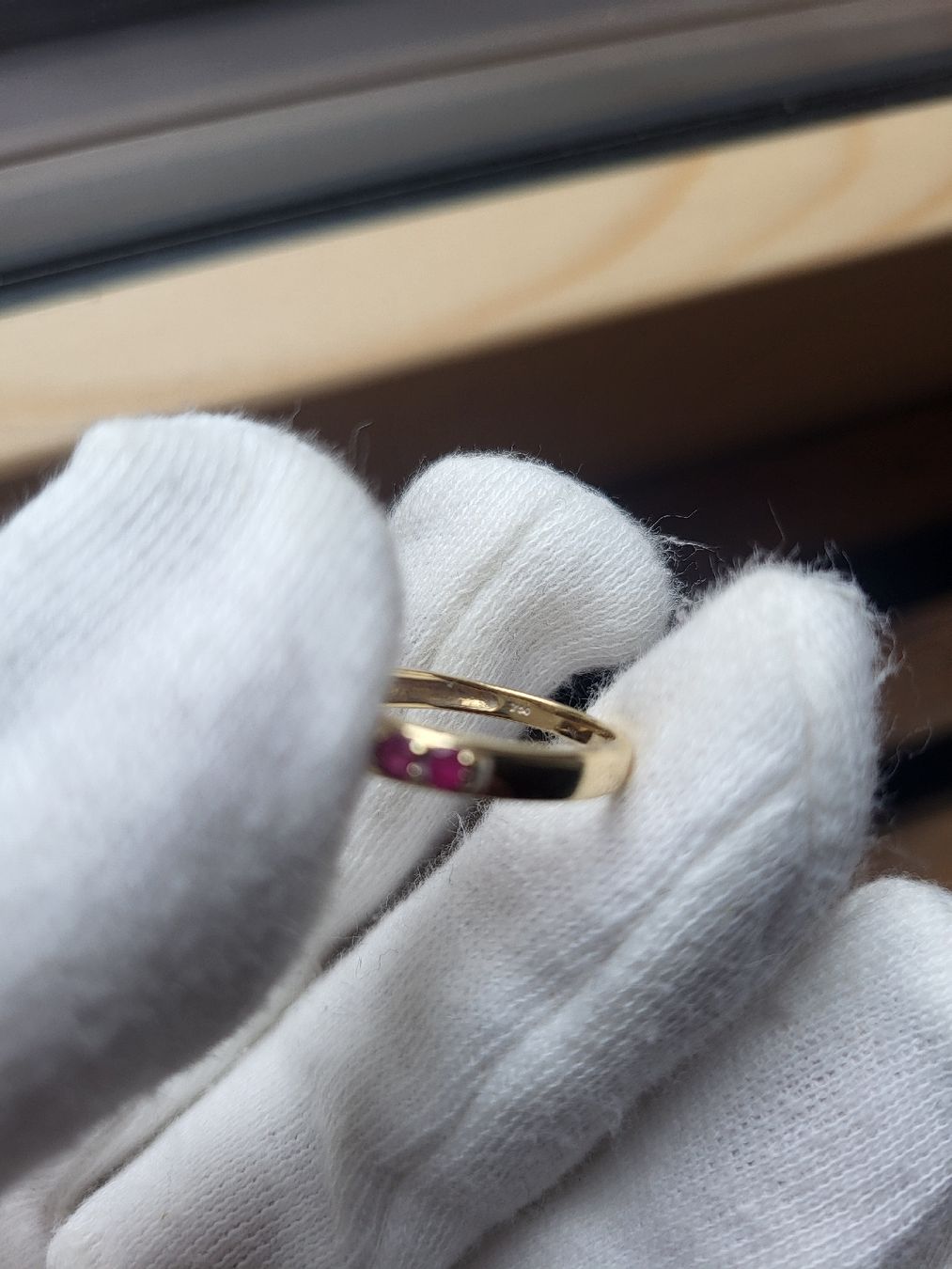 Ringe: Goldring mit Rubinen – Neu (gemäss Beschreibung) aus Zweisimmen von Adorable 3