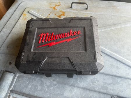 Milwaukee Maschinen Koffer Leer