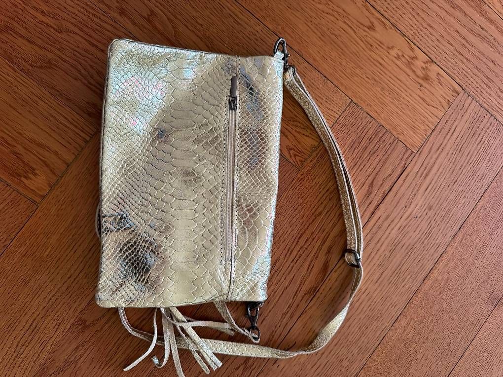 Borse da donna: goldene Kunstledertasche, Clutch-Grösse – Usato da Bern venduto da anolba 1
