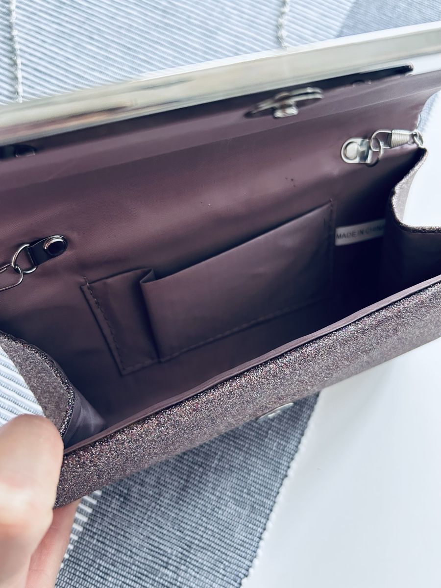 Borse da donna: Glitzernde Clutch mit silberner Schulterkette – Usato da Mägenwil venduto da afiloni84 3