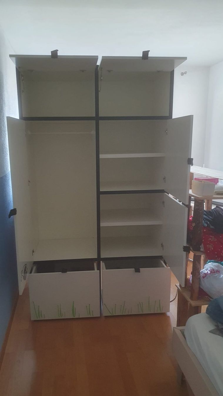 Ikea Armoires: Armoire ikea ODDA – D'occasion à Colombier NE par yannj2002 1