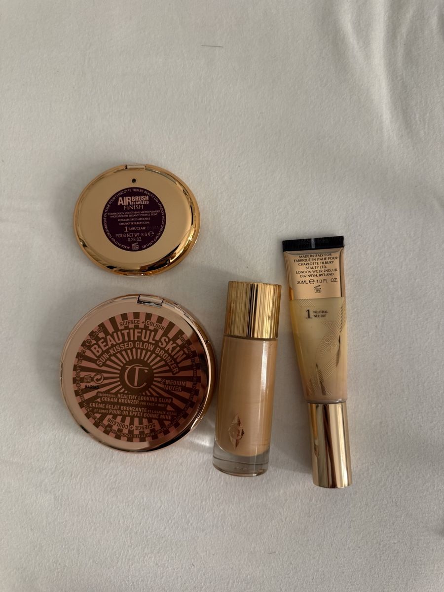 Charlotte Tilbury Make-up: Charlotte Tilbury Make Up Set, Puder, Bronzer, Foundation – Nuovo (secondo la descrizione) da Dietlikon venduto da lizz.yy 1