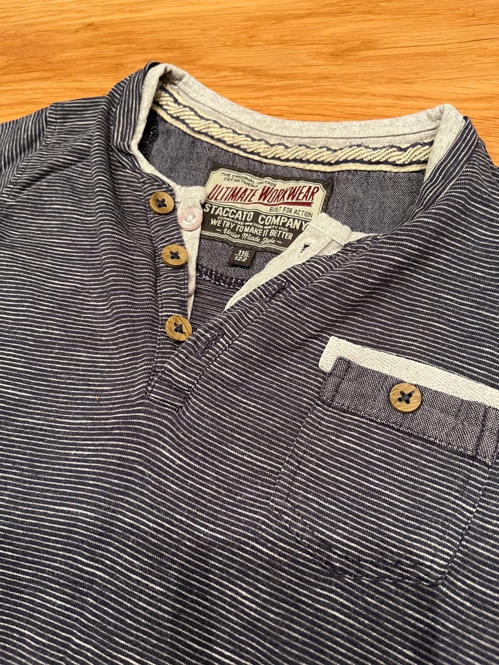Camicette, T-shirt & Top: Staccato Langarmbluse 116-122 cm – Usato da Zürich venduto da asocaciu 5