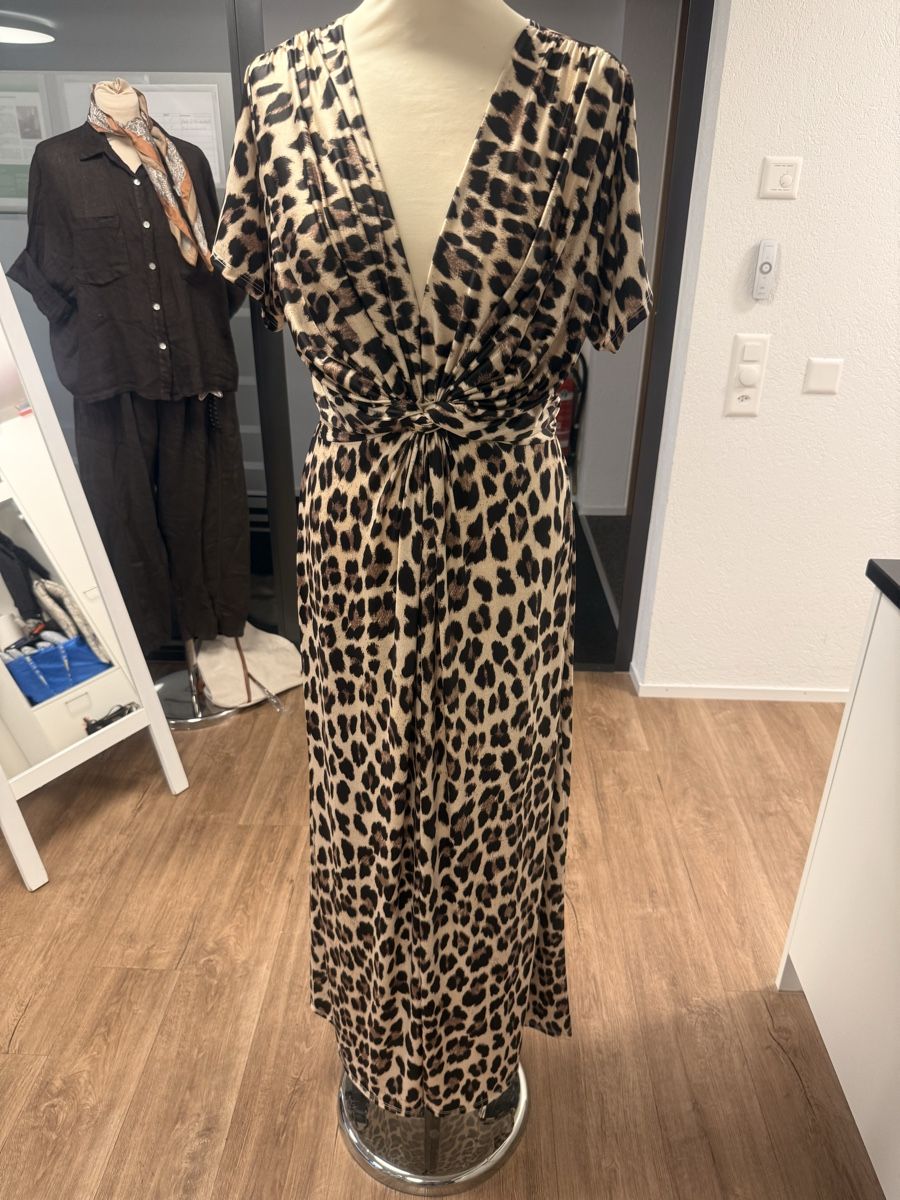 Kleider: Leo Kleid – Neu und originalverpackt aus Lengnau BE von noyanomy
