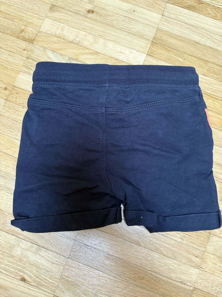 Hosen: Sommer-Shorts, Baby, Grösse 68 – Gebraucht aus Oberglatt ZH von Haushalt1984 1