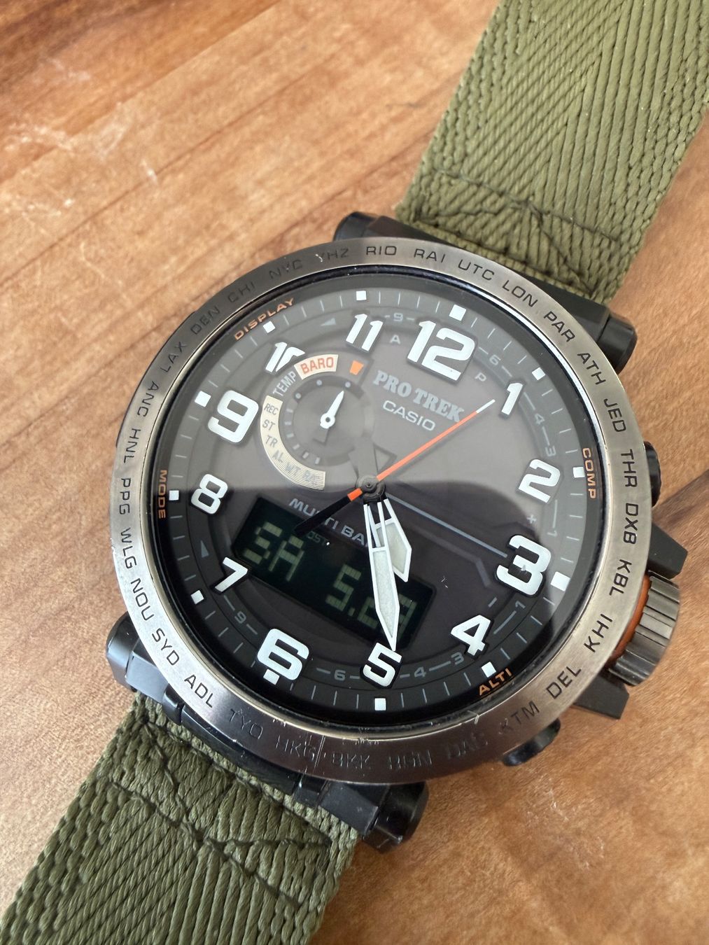 Casio Orologi: Casio ProTrek - Solar - PRW6600 – Usato da Zürich venduto da Harrys2 1