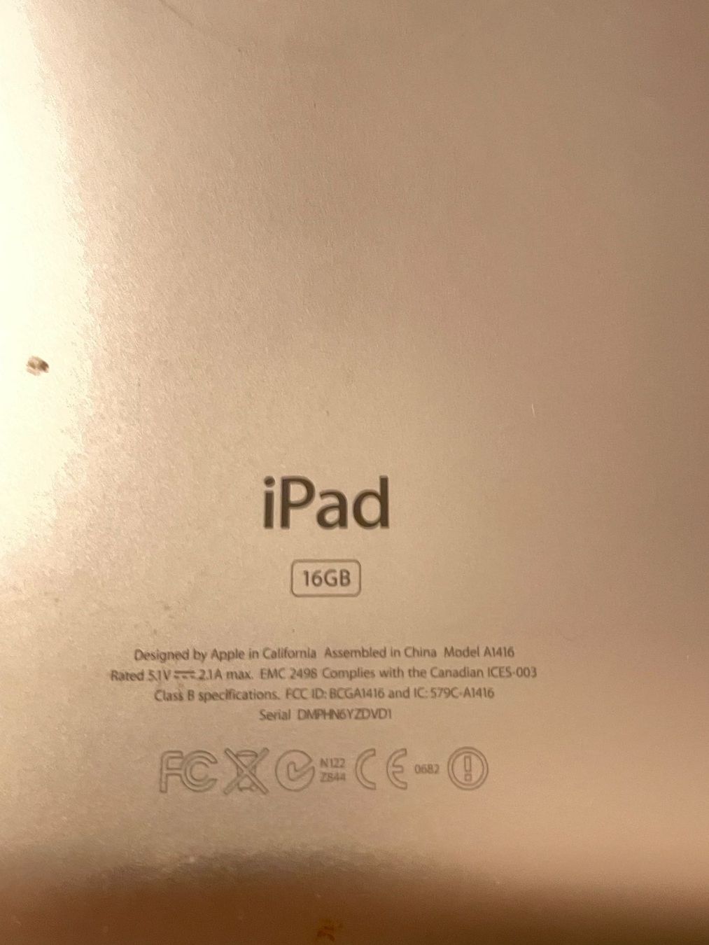 Apple Tablettes PC: Tablette Apple iPad 16 Go modèle A1416 – Défectueux à Genève par lailas_things 2