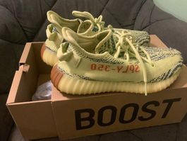 Yeezy Boost 350 V2 Semi Frozen Yellow