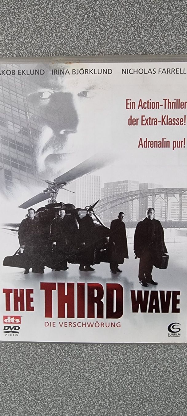 Tutti i DVDs: DVD The third wave - Die Verschwörung – Usato da Oetwil am See venduto da fineli2