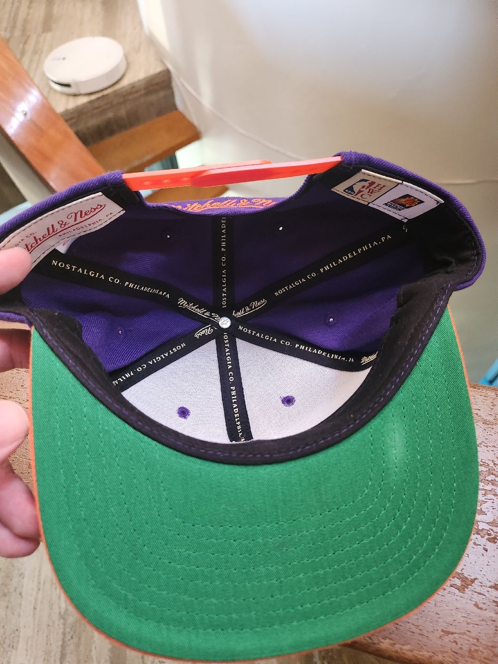 Mitchell & Ness Copricapi, berretti & cappellini: Casquette Phoenix Suns NBA Taille Unique violet/orange – Usato da Sion venduto da Oel2pol 2