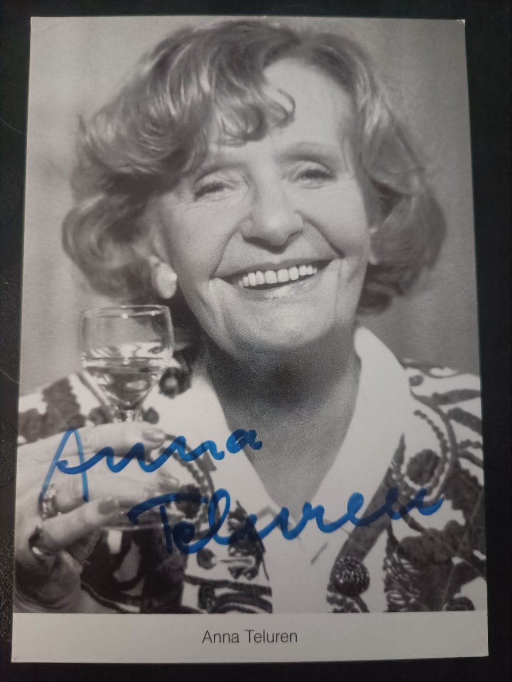 Autografi: Anna Teluren - handsigniert - †2018 – Usato da Menziken venduto da Artographs