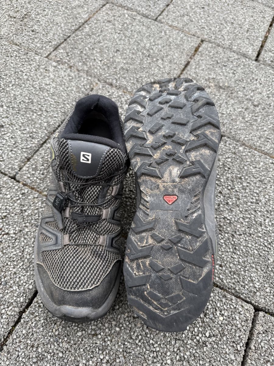 Salomon Scarpe da uomo: Salomon Trekkingschuhe Gr. 41 1/3 – Usato da Schmitten FR venduto da stl 2