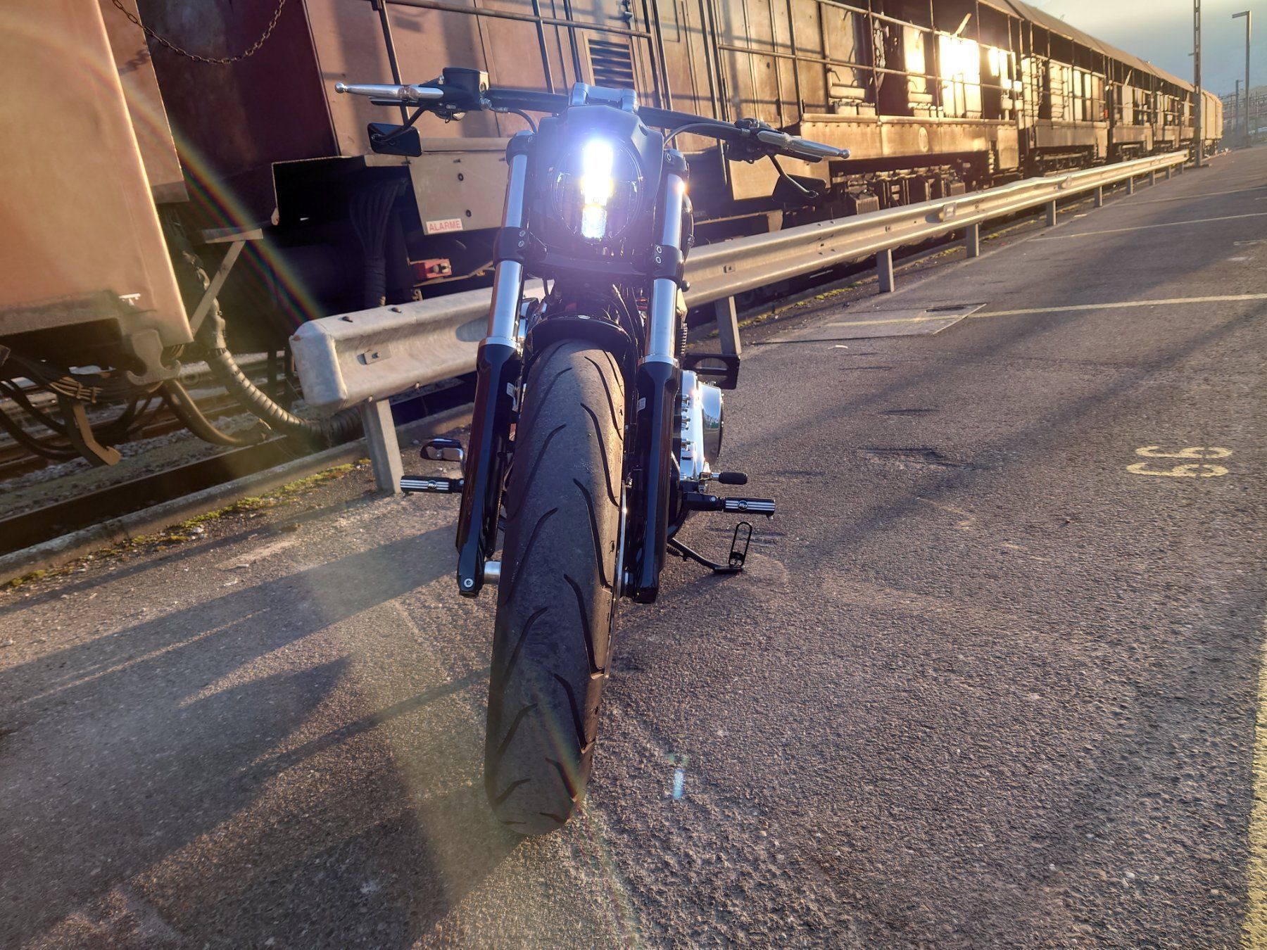Harley-Davidson Chopper: Harley Davidson Breakout FXBRS – Usato da LUZERN venduto da acc_8v97 3