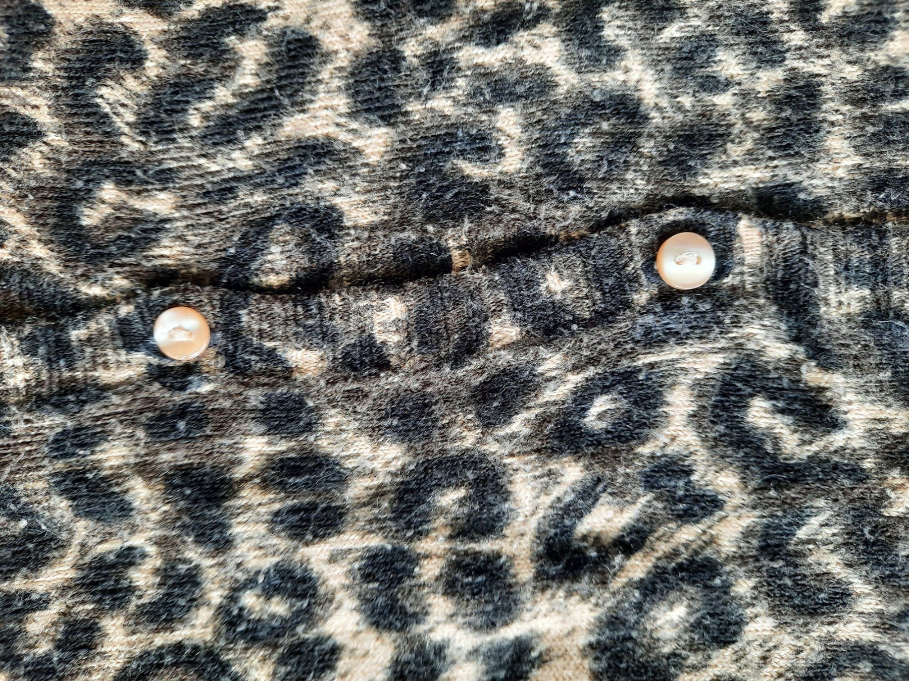 Giacche: Jacke Damen XL Tigermuster – Usato da Herrliberg venduto da AlexandraBopp 2