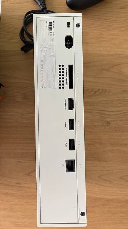Consoles: Xbox Series S mit Controller – D'occasion à Stäfa par lle_vp6b 1