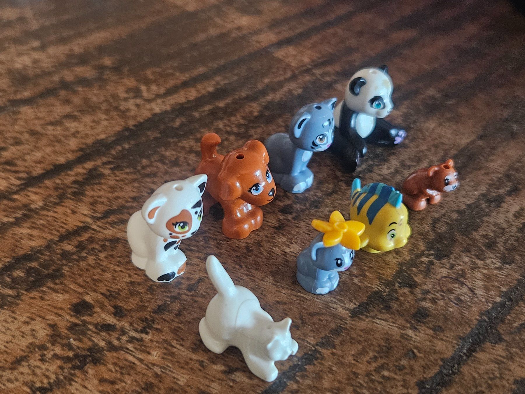 Lego Kit di costruzioni: lego  figurines  lot de 8 animaux – Usato da Confignon venduto da Ecrofigs 1
