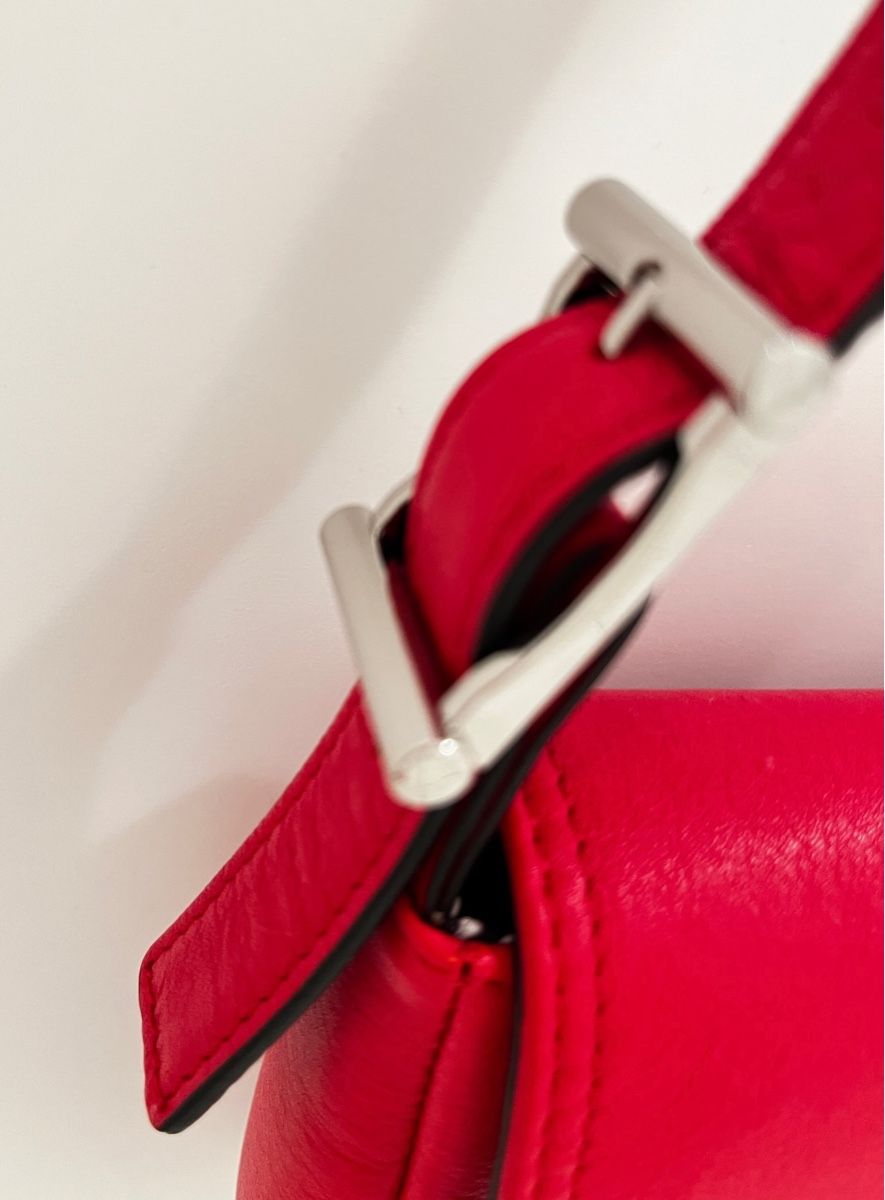 Picard Borse da donna: PICARD Como Crossbody Bag Chili – Usato da Oberwil BL venduto da DANA_FOX 4