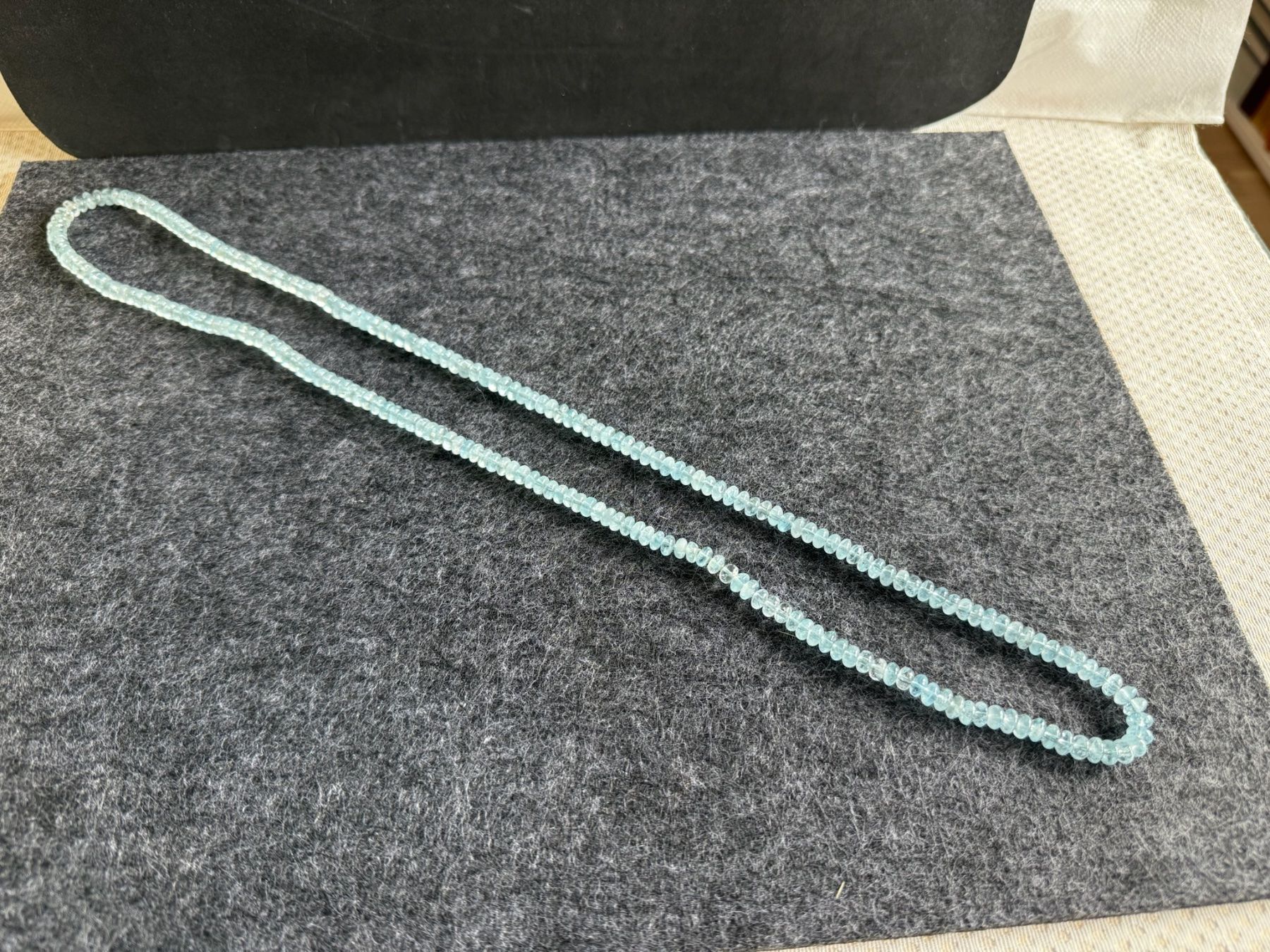 Catenine: Collier de perles en aigue-marine - 82cm – Usato da Sion venduto da accroshoes 2