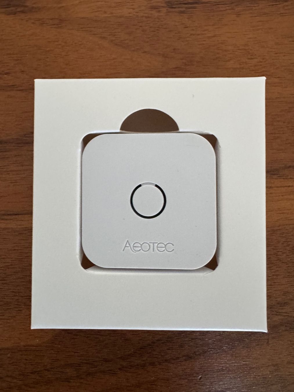 Misurare: Aeotec aërQ Temperature & Humidity Sensor Zwave – Usato da Hergiswil NW venduto da Swissnorm 2