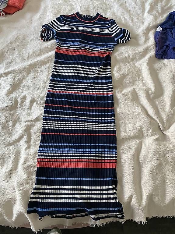 Kleider: Dress size 38 – Gebraucht aus Arlesheim von jud_k2lz