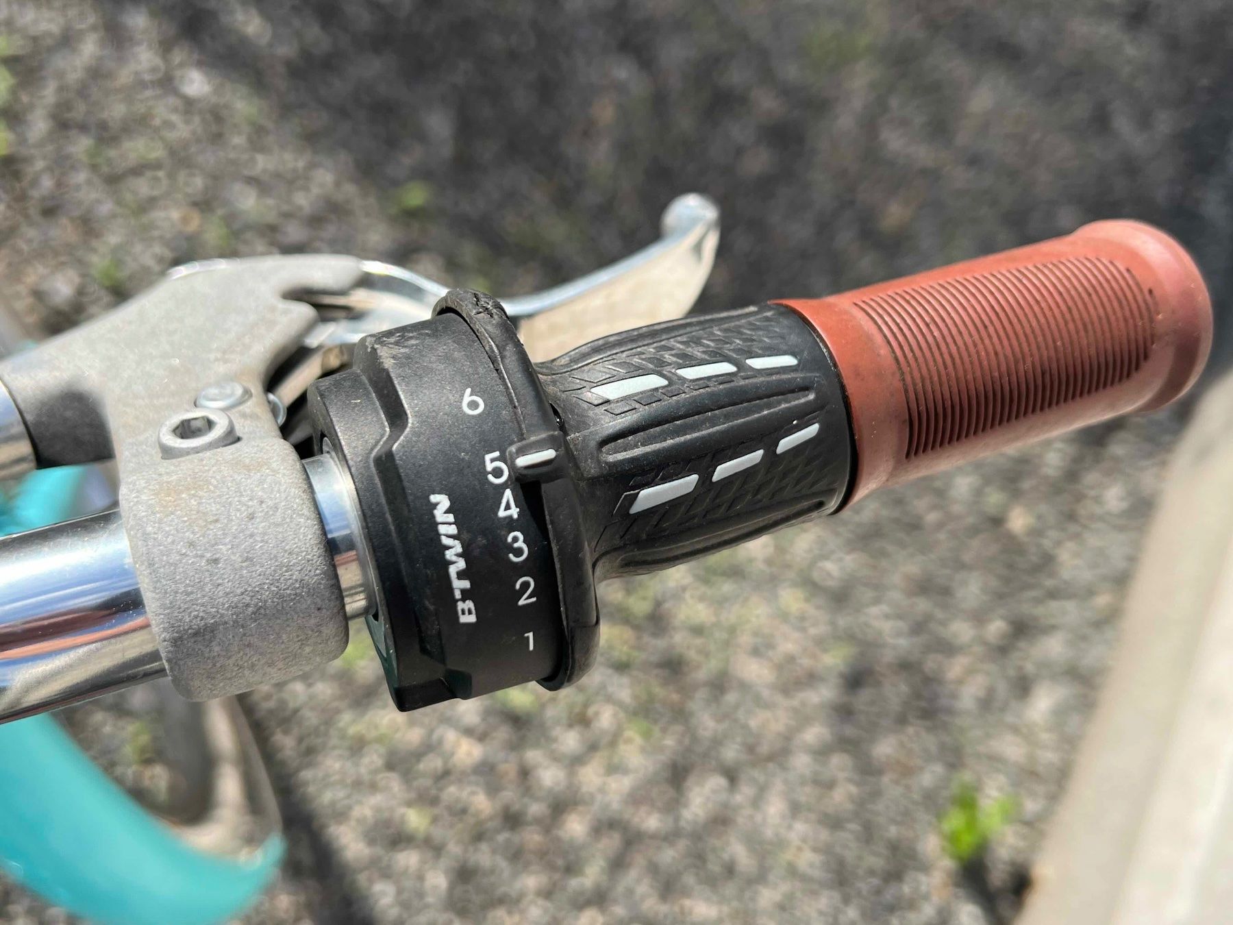 Velos: Mädchenvelo Elops – Defekt aus Neuenkirch von Magmatom 1