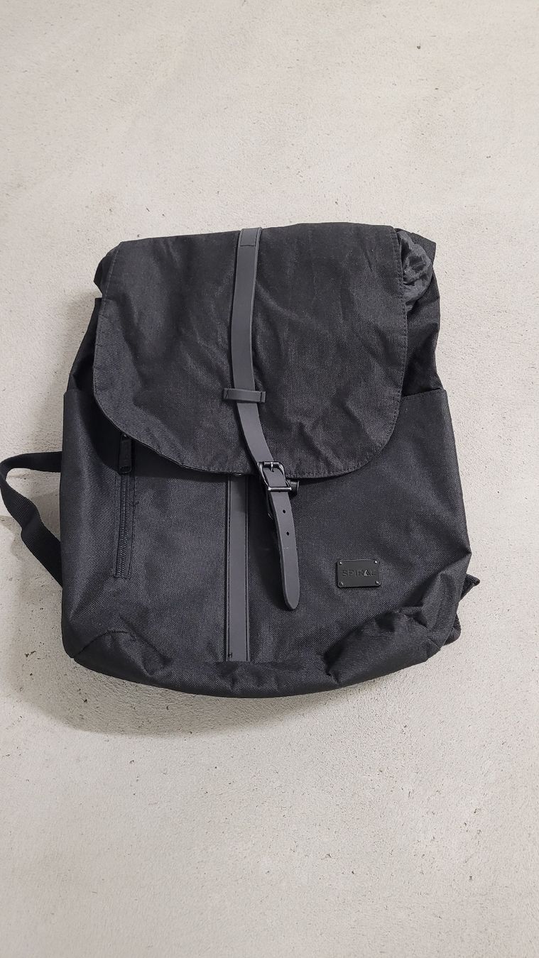 Zaini: Rucksack – Nuovo (secondo la descrizione) da Neu St. Johann venduto da cim_vv6n