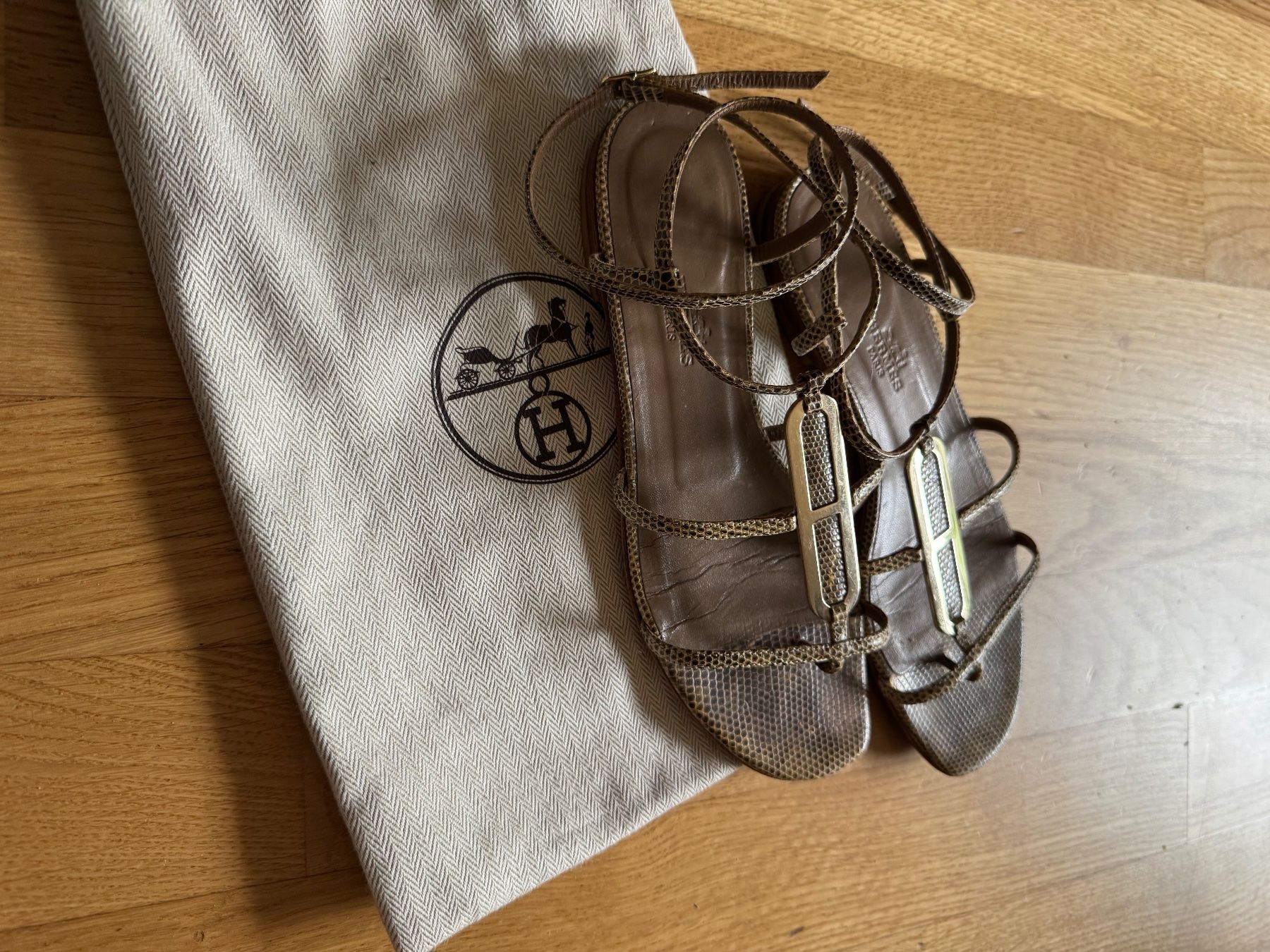 Hermès Scarpe da donna: Hermes Sandals Leather Lizard Gr.37 – Usato da Basel venduto da mimi8668 1