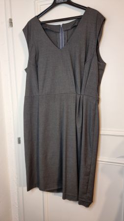 Bussines Kleid Größe XL